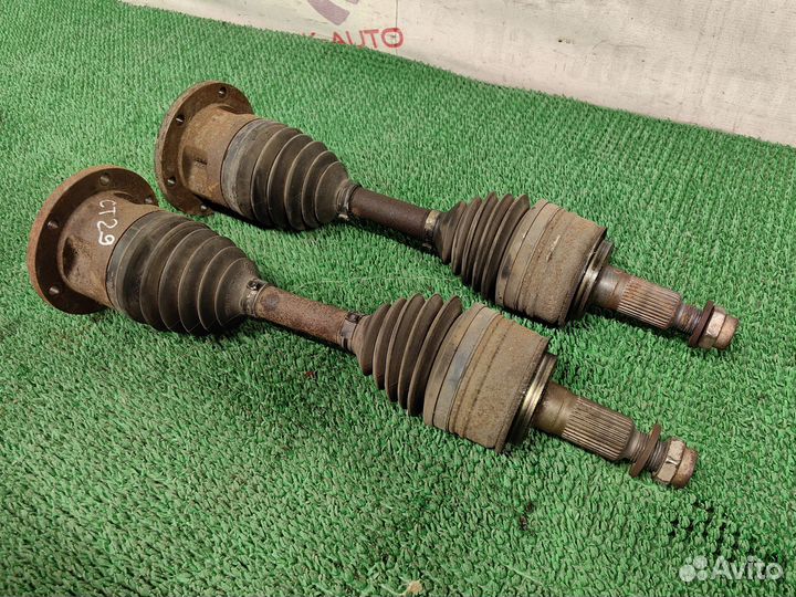 Привода передние 2шт. пара Chevrolet Tahoe GMT400