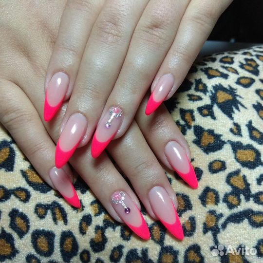 Маникюр наращивание ногтей