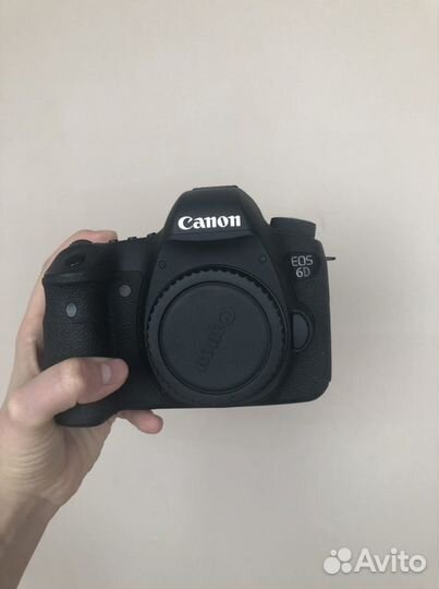 Зеркальный фотоаппарат Canon 6D