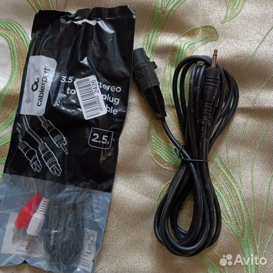 AUX и XLR кабели
