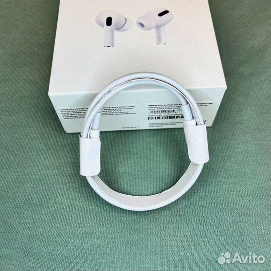 AirPods Pro 2: Звук, который захватывает