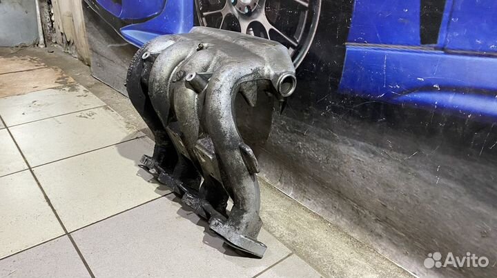 Впускной коллектор Mercedes Benz W202 M111