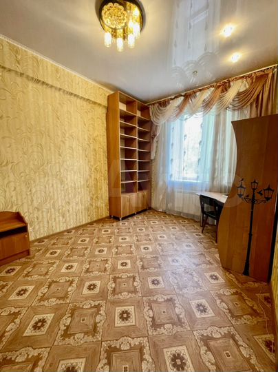 2-к. квартира, 55,5 м², 2/4 эт.