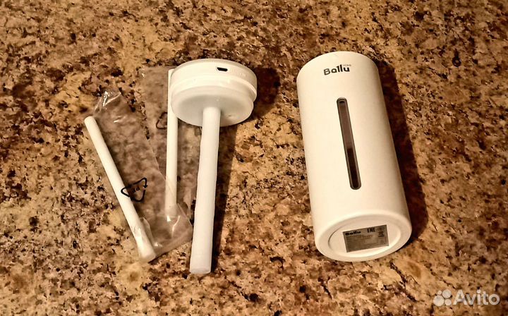 Увлажнитель воздуха Ballu UHB-035, белый