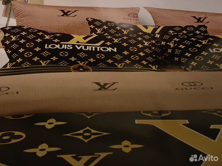 Постельное новое белье евро