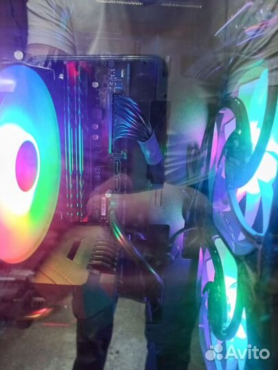 Игровой пк CS:GO 300-400 FPS