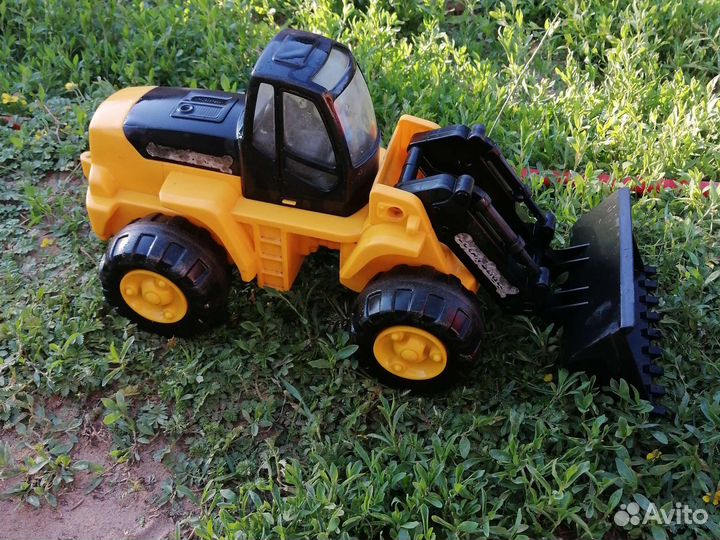 Большой грузовик игрушка