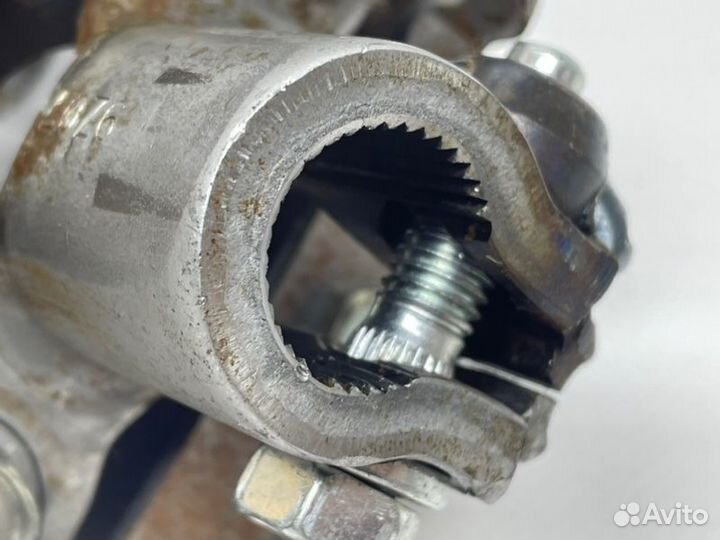 Рулевой кардан Infiniti Qx56 5.6 2010