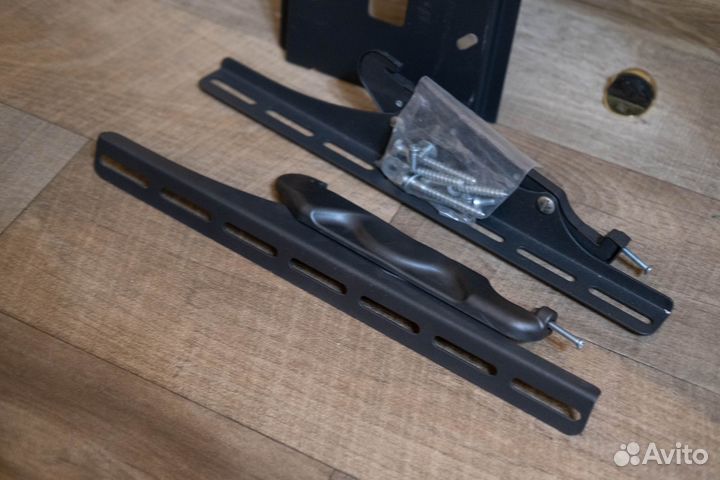 Кронштейн для тв Holder PTS-4006М