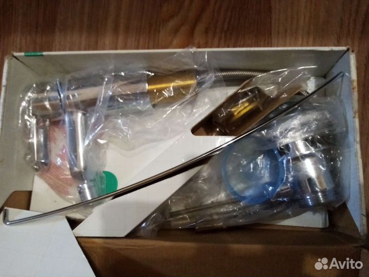 Кран для бидэ