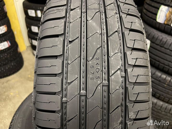 Ikon Tyres Character Aqua SUV 215/60 R17 96H