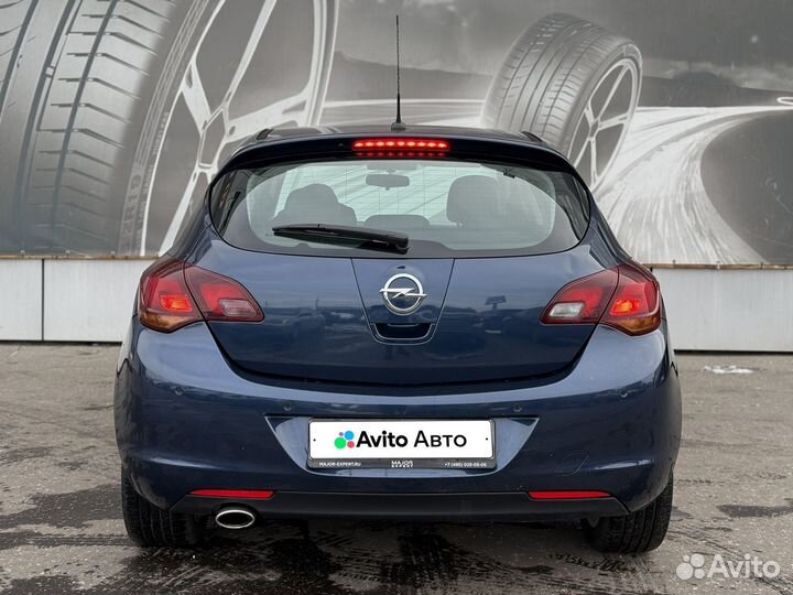 Opel Astra 1.4 AT, 2013, 111 000 км