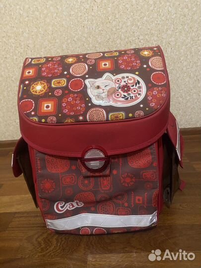 Продам школьный ранец Hatber Premium Cat