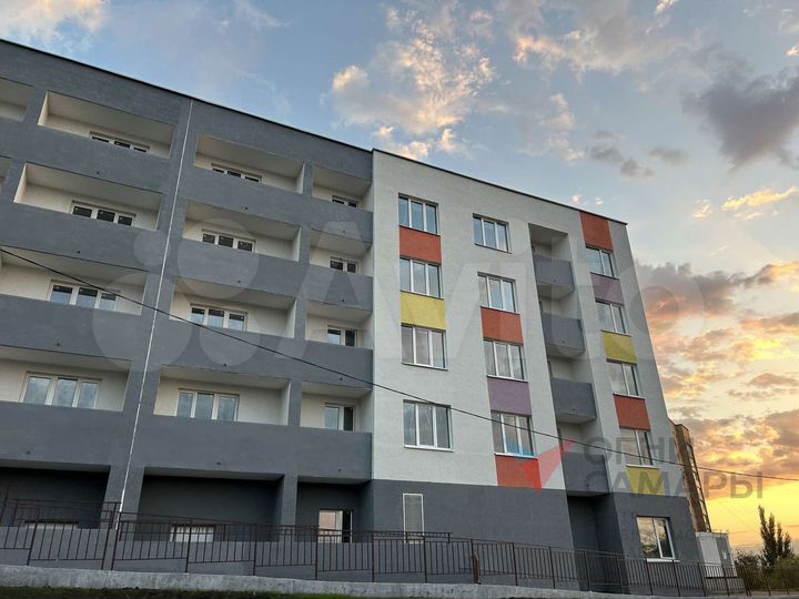 Продам торговое помещение, 106.9 м²