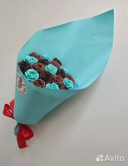 Букет - 19 Роз из Бельгийского Шоколада