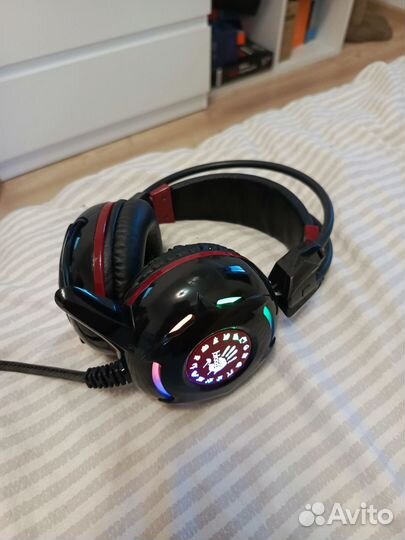 Игровые наушники bloody с подсветкой
