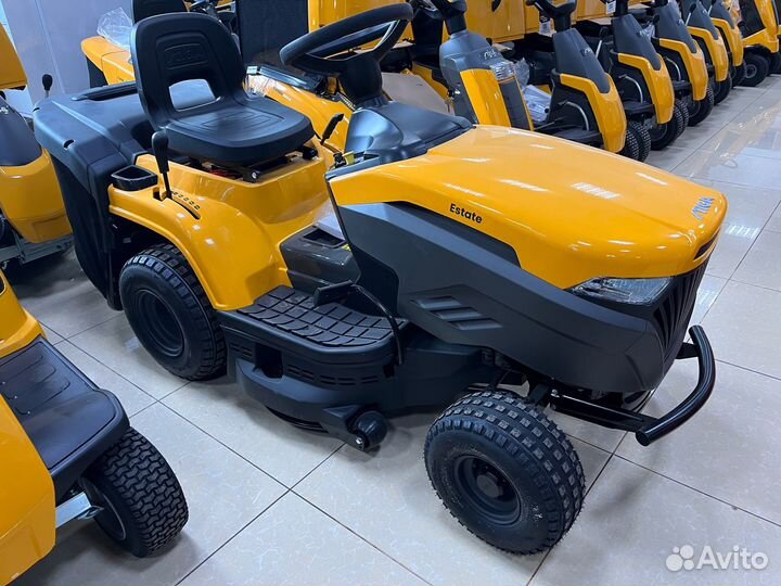 Садовый трактор Stiga Estate 384 M (Estate 2084)