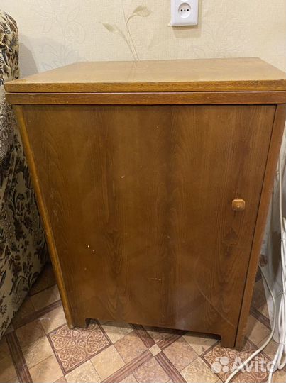 Швейная машина Чайка