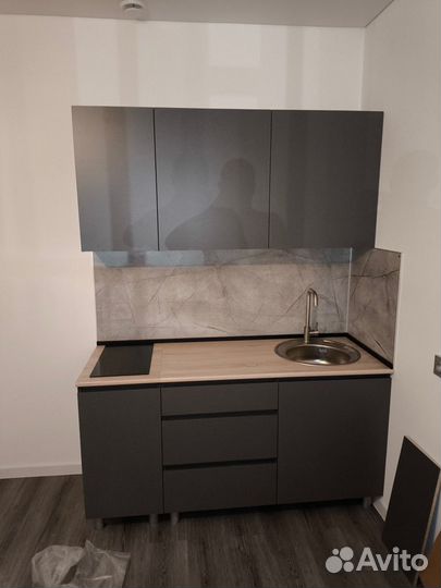 Кухня готовая новая