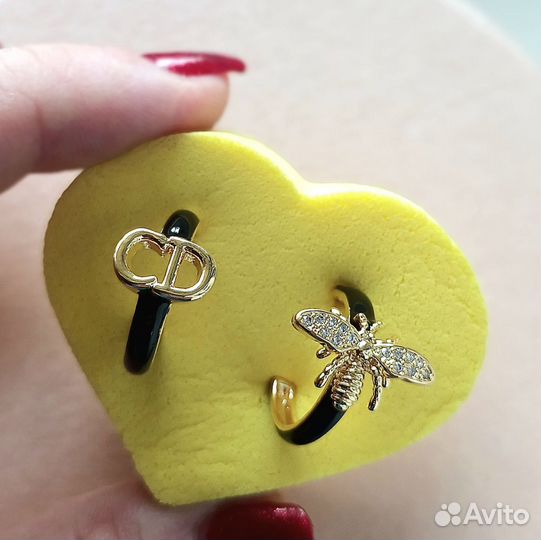 Серьги пчелки конго Dior