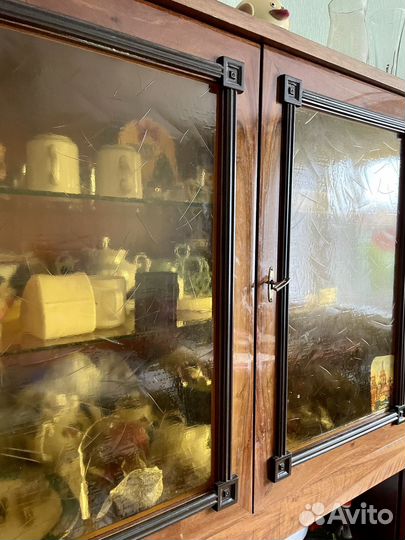 Шкаф, стенка ГДР, журнальный столик