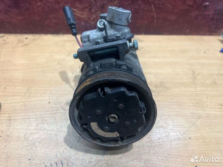 Компрессор кондиционера Audi A4 B6 AWA