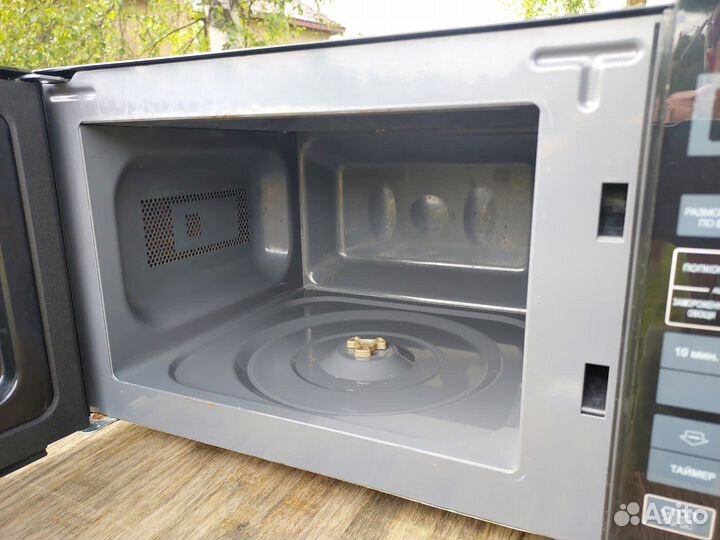 Микроволновка sharp r2772rk