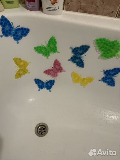 Игрушка на липучке для ванны