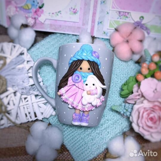 Кукла на кружке ручная работа