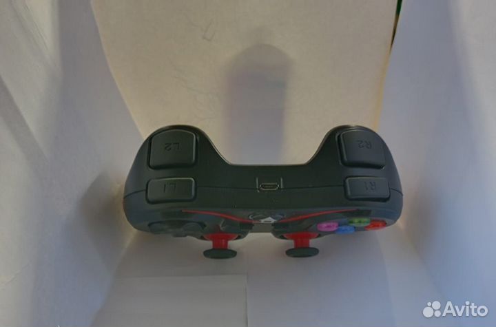 Геймпад V8 Bluetooth