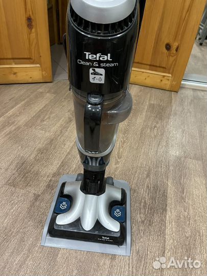 Паровой пылесос Tefal Clean & Steam
