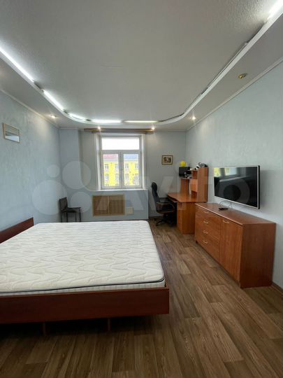 2-к. квартира, 65 м², 4/5 эт.