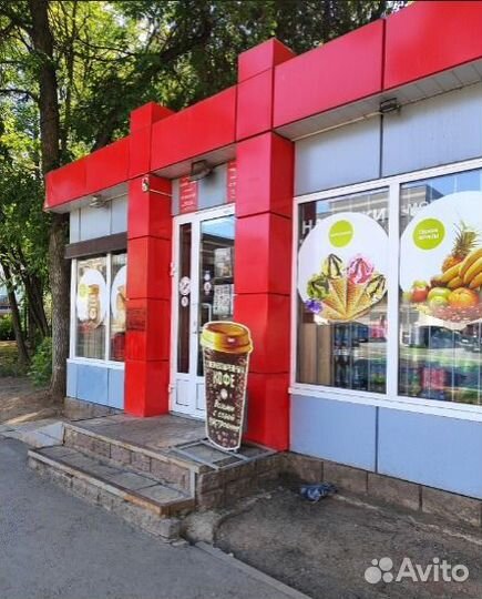 Продавец в продуктовый магазин