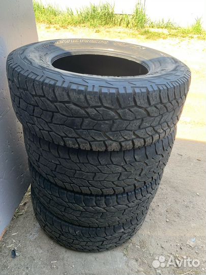 Cooper Discoverer A/T3 275/70 R18