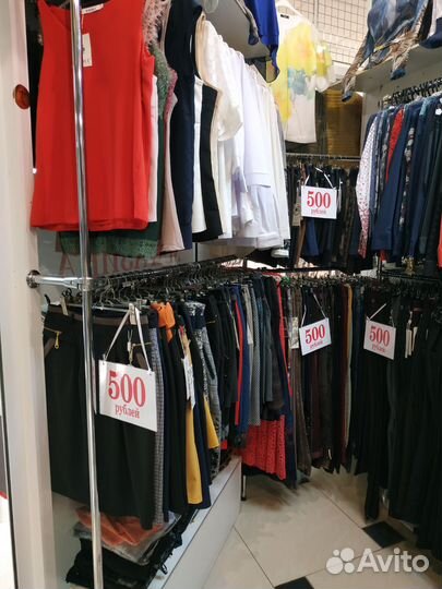 Закрытие магазина женской одежды