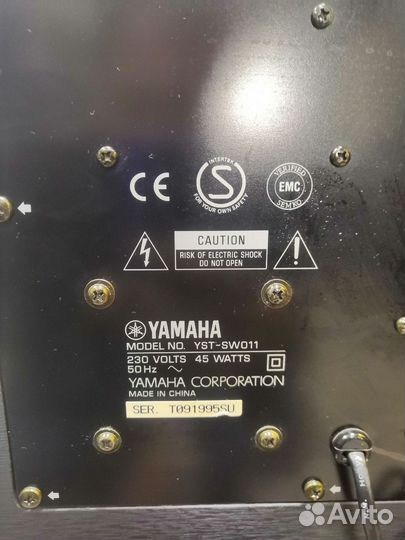 Активный сабвуфер yamaha YST-SW011