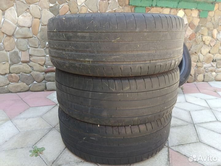 Michelin Pilot Sport A/S 255/55 R17