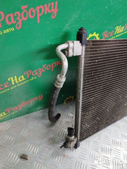 Радиатор кондиционера Nissan Tiida