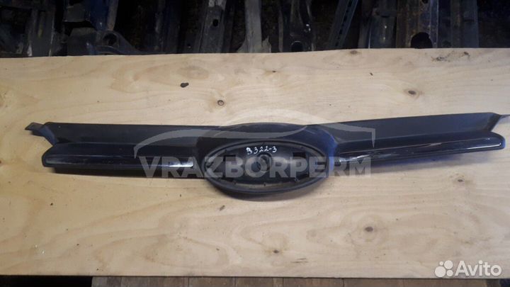 Решетка радиатора Ford Focus