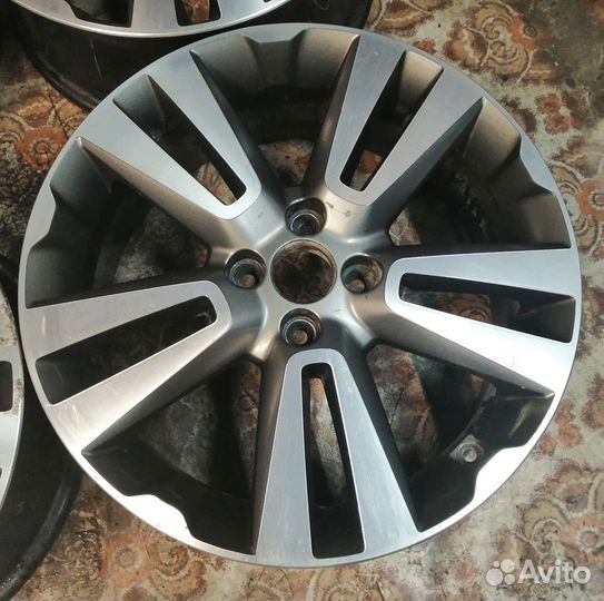 Диски R17 Dia 60.1 Vesta