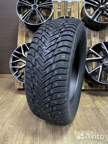 Nokian Tyres Hakkapeliitta 10p SUV 235/50 R18 101T
