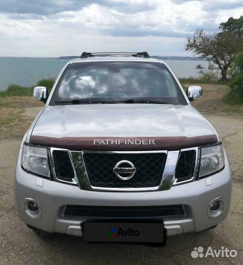 Nissan Pathfinder 2.5 AT, 2013, 89 912 км
