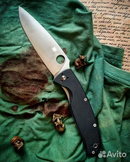 Складной нож Spyderco Resilience