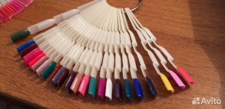 Гель лаки разных фирм и слайдеры