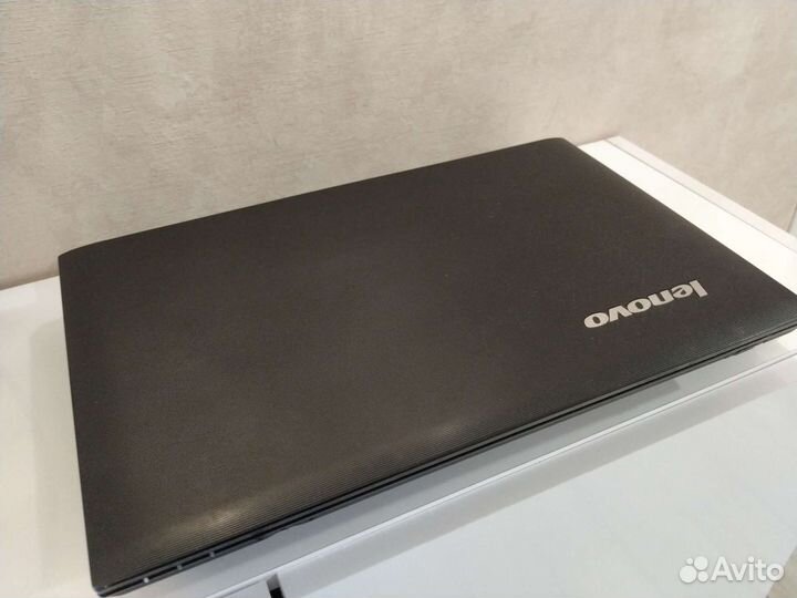 Ноутбук lenovo b560 i3, 300gb