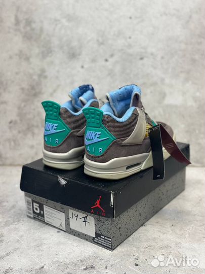 Кроссовки Nike Air Jordan 4