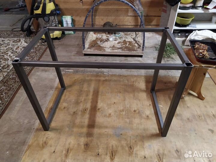 Стол. стеллаж