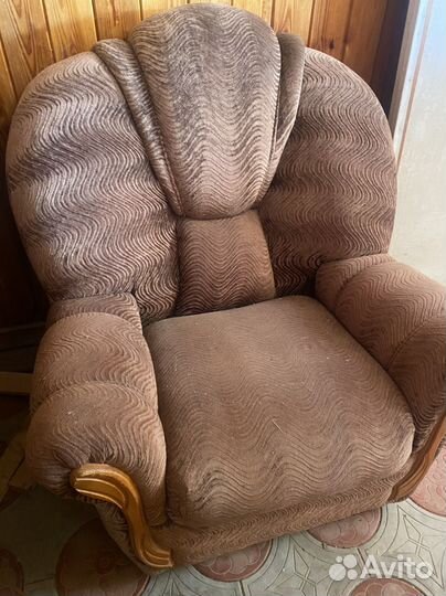 Отдам бесплатно мебель