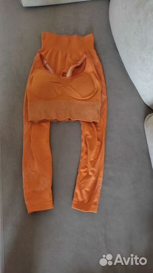 Костюм топ и лосины Декатлон