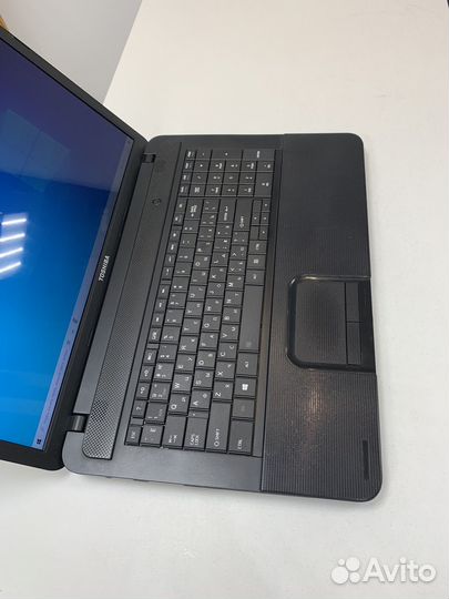 Мощный на i5, SSD, 17.3 дюймвый Toshiba